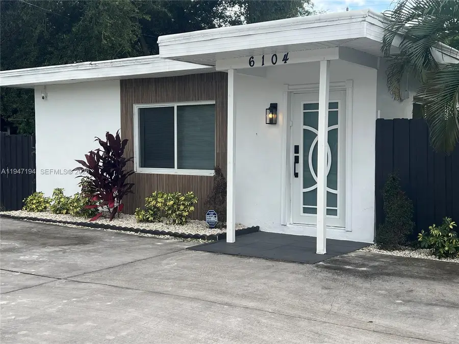 6104 SW 33rd St, Miramar, FL 33023 - Image #2