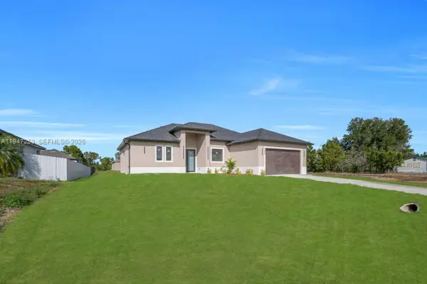 3402 15th St Sw, Lehigh Acres, FL 33976