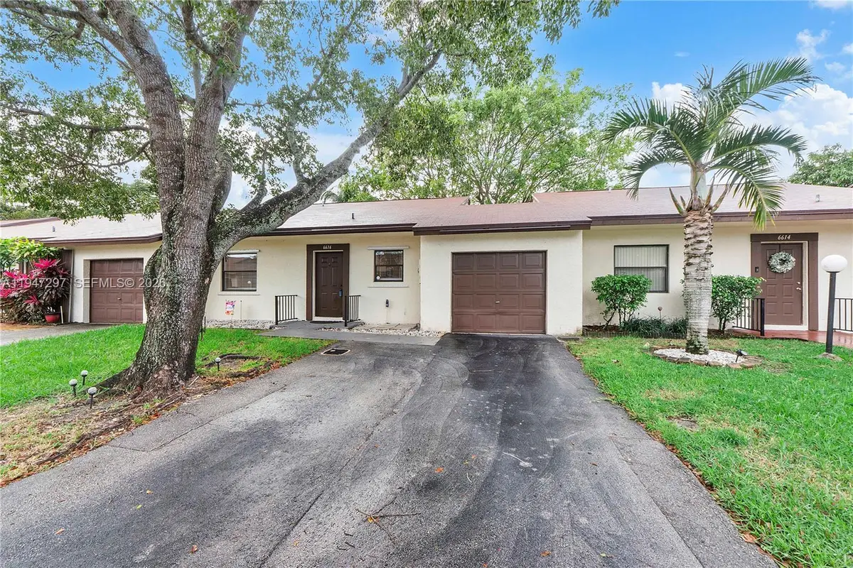 6616 N Parkway Dr #3-5, Margate, FL 33068 - Image #1