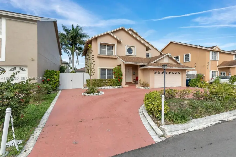 7833 NW 192nd St, Hialeah, FL 33015 - Image #3