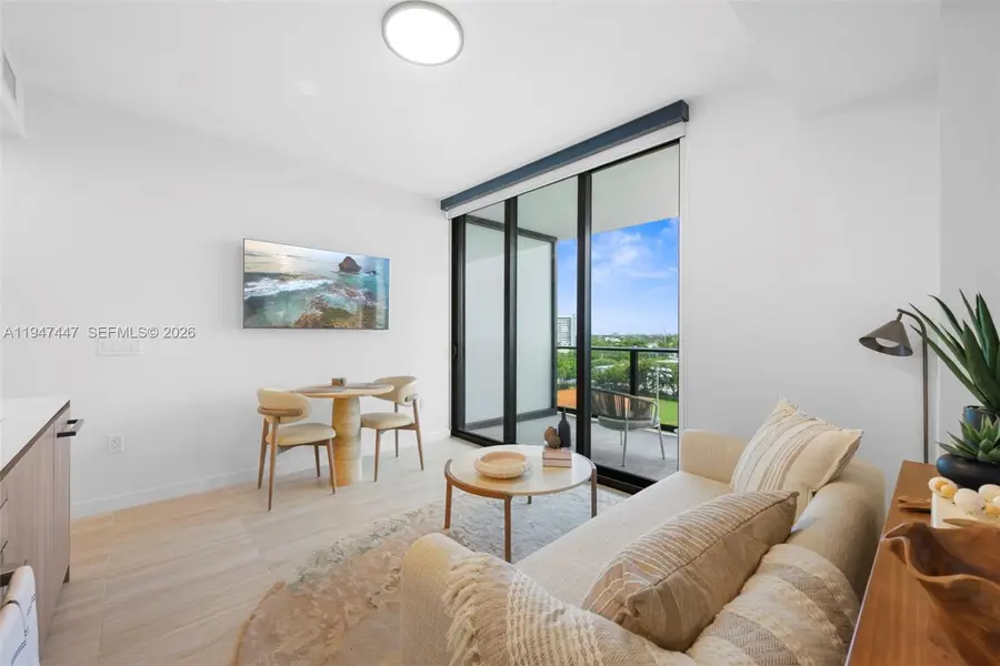 580 72nd #611, Miami Beach, FL 33141 - Image #2