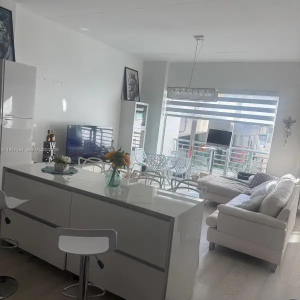 133 NE 2nd Ave #208, Miami, FL 33132