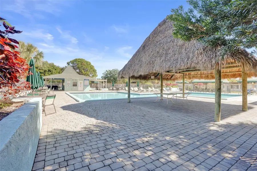 2621 SW Natura Ave, Deerfield Beach, FL 33441 - Image #3
