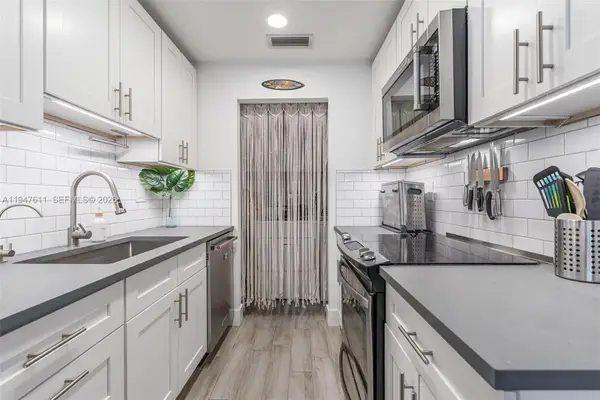 130-134 NW 57th St, Oakland Park, FL 33309