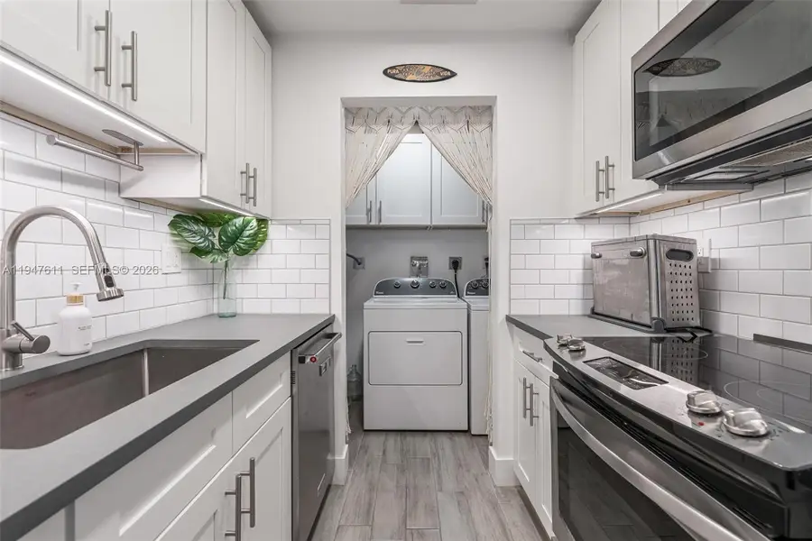 130-134 NW 57th St, Oakland Park, FL 33309 - Image #2