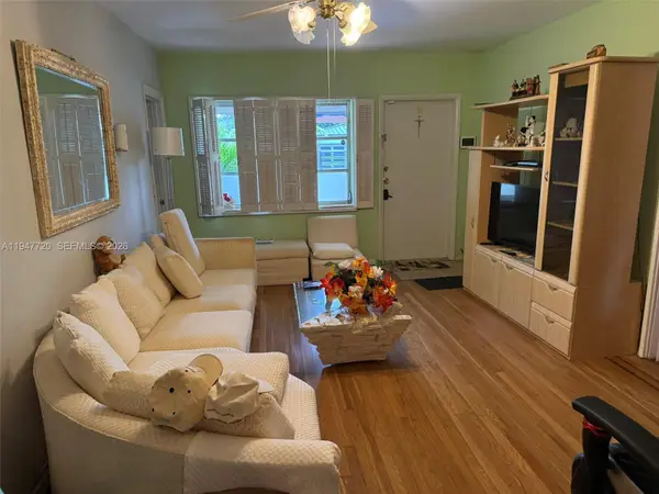 2560 SW 22nd Ave, Miami, FL 33133