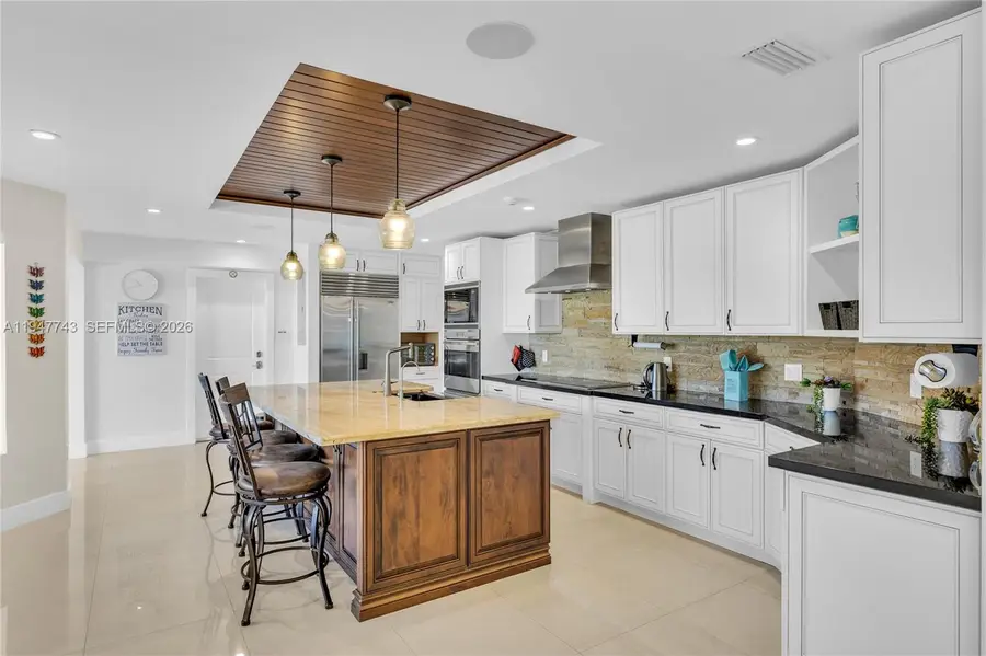 15560 NW 83rd Pl, Miami Lakes, FL 33016 - Image #3