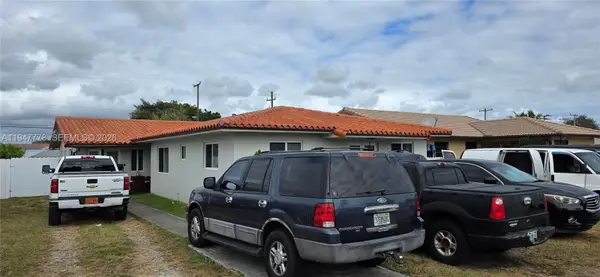 9595 SW 39th St, Miami, FL 33165