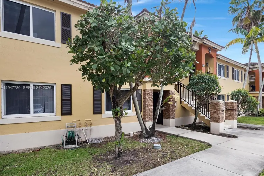 985 NE 33rd Ter #102, Homestead, FL 33033 - Image #3