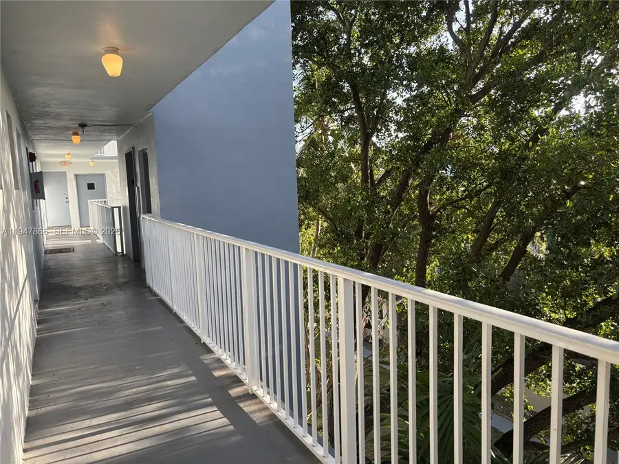 1701 Washington St #504, Hollywood, FL 33020 - #2