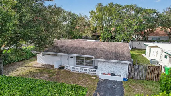 2299 NW 73rd Ave, Sunrise, FL 33313