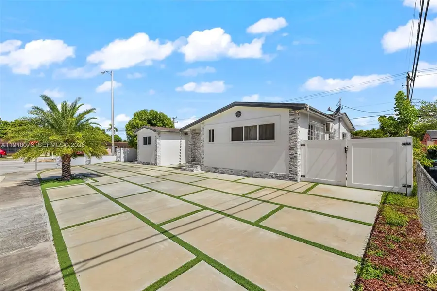 8631 SW 16th Ter, Miami, FL 33155 - Image #2