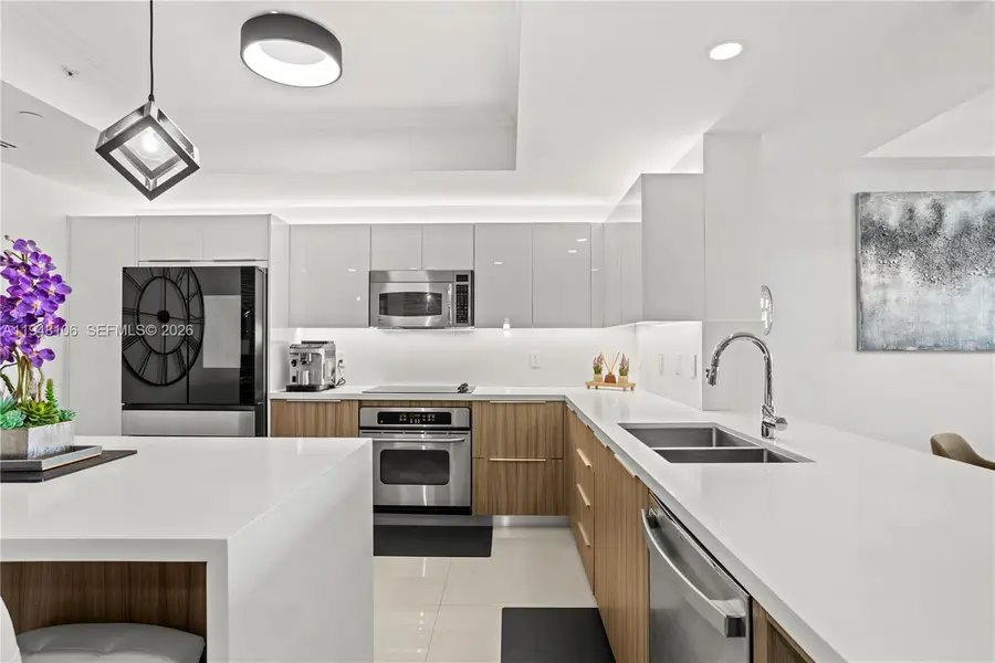 3330 NE 190th St #2111, Aventura, FL 33180 - Image #3