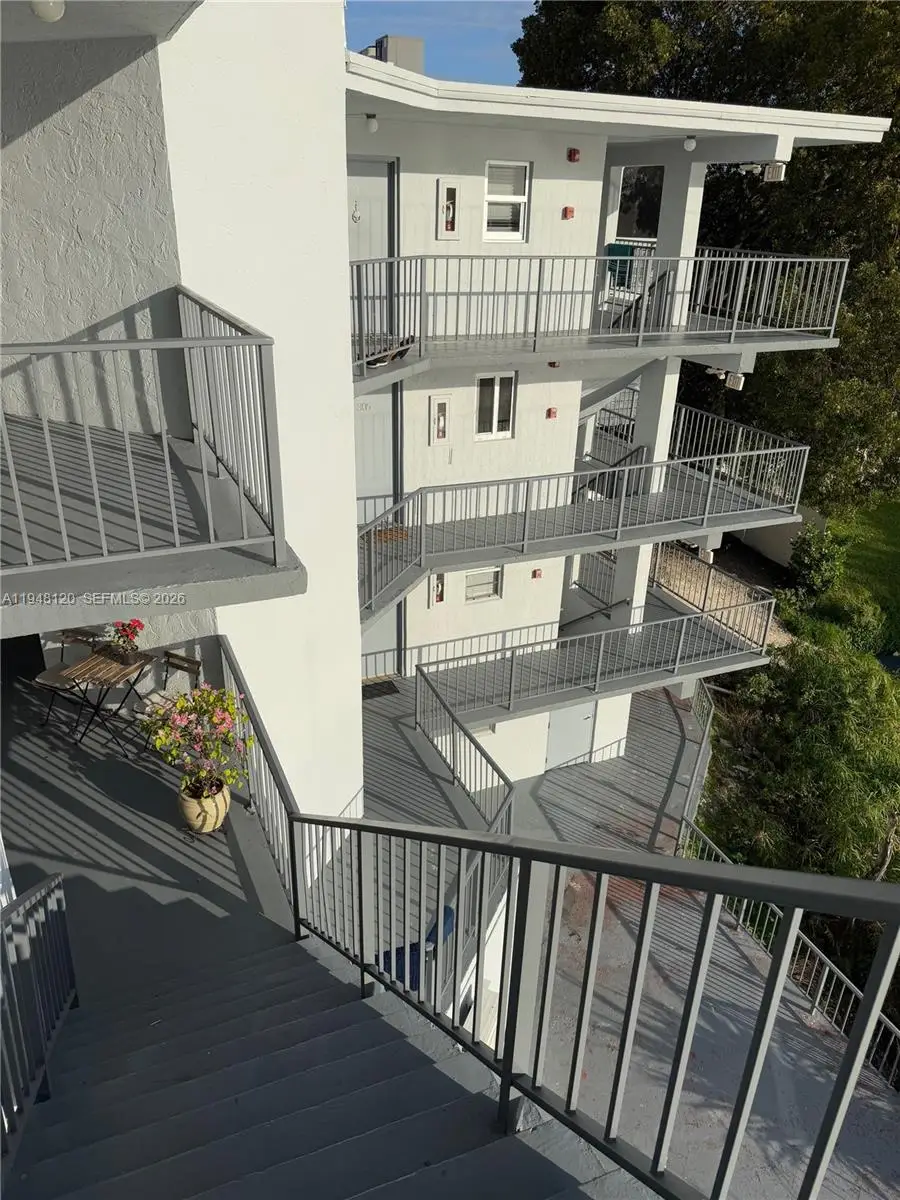 7105 W 13th Ave #402, Hialeah, FL 33014 - Image #1