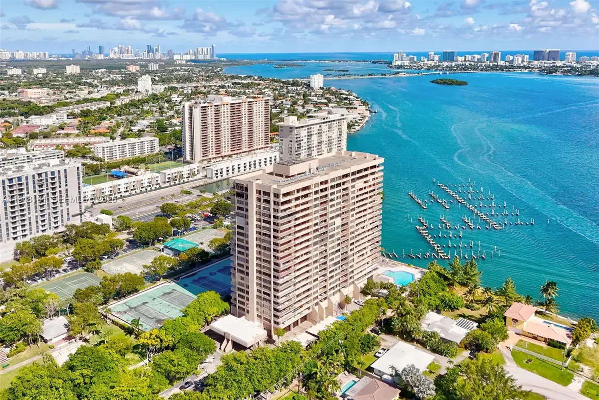 11113 Biscayne Blvd #PH8, Miami, FL 33181 - Image #1