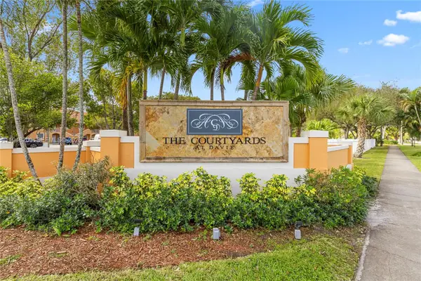 6900 SW 39th St #208J, Davie, FL 33314