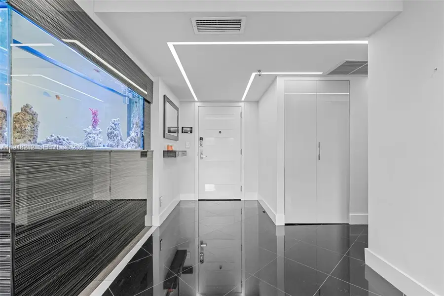 665 NE 195th St #326, Miami, FL 33179 - #3