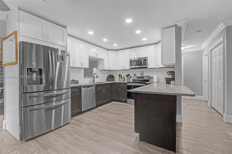 131 SE 11th St, Deerfield Beach, FL 33441 - Image #3