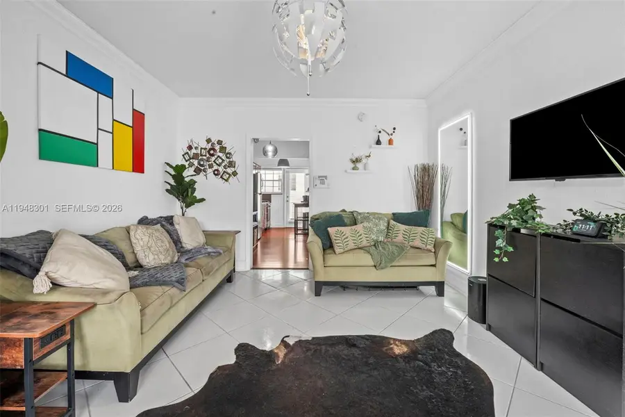 330 74th St #5, Miami Beach, FL 33141 - Image #2