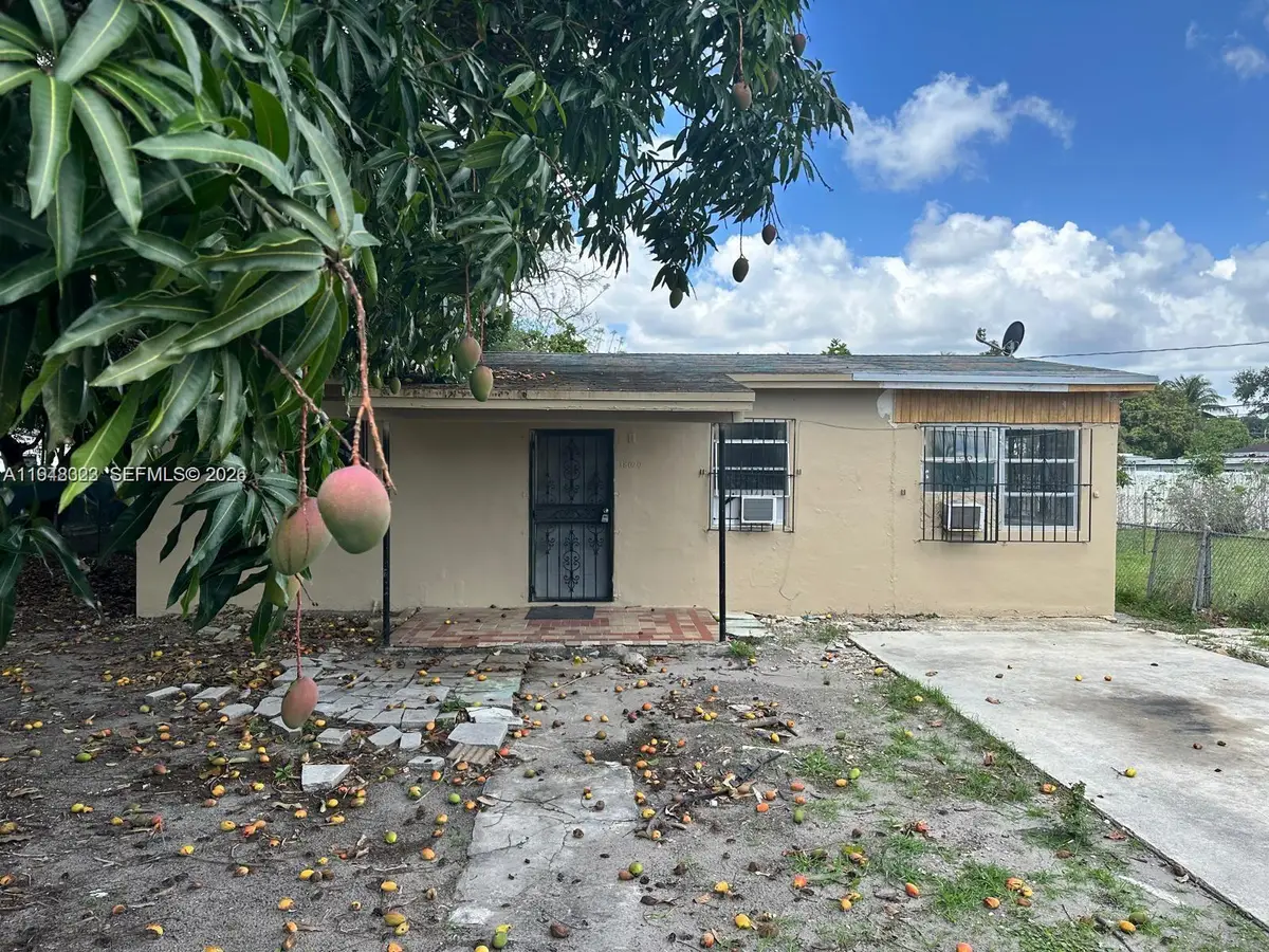 18020 NW 2nd Pl, Miami Gardens, FL 33169 - Image #1