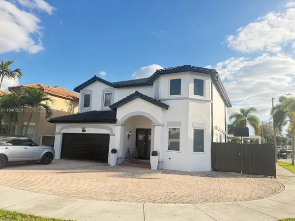 14452 SW 10th St, Miami, FL 33184