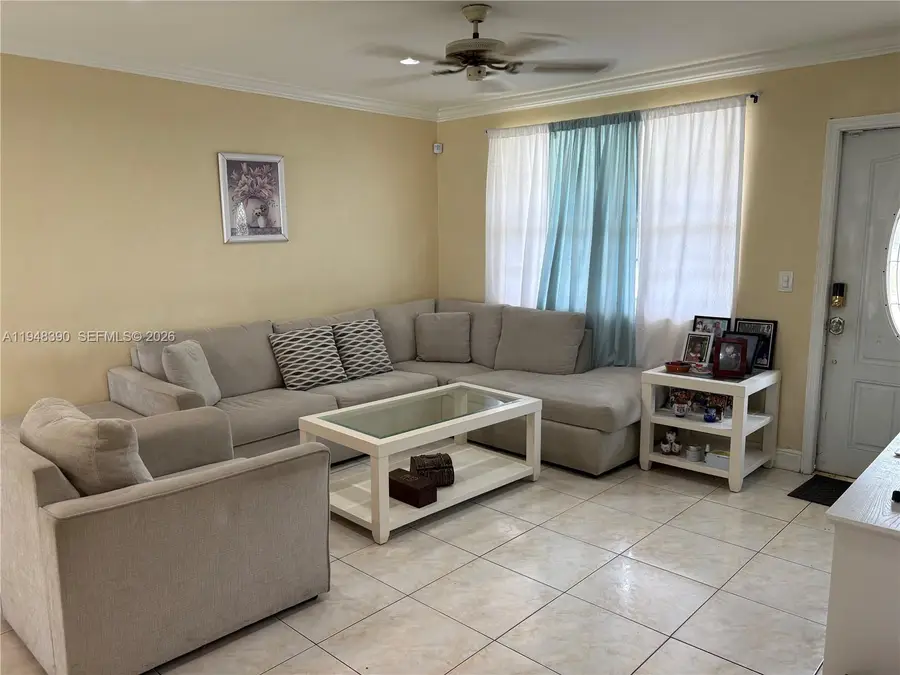 330 N 69th Way, Hollywood, FL 33024 - Image #3