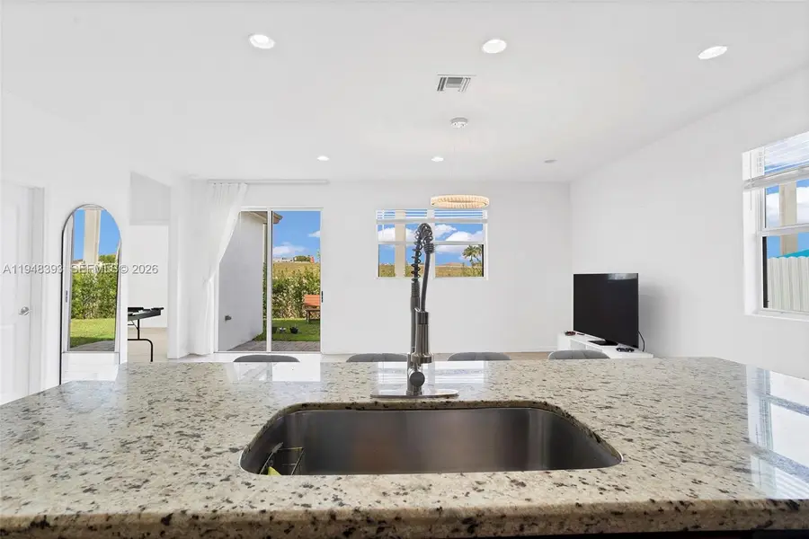 27440 SW 135th Ave Rd, Homestead, FL 33032 - Image #2