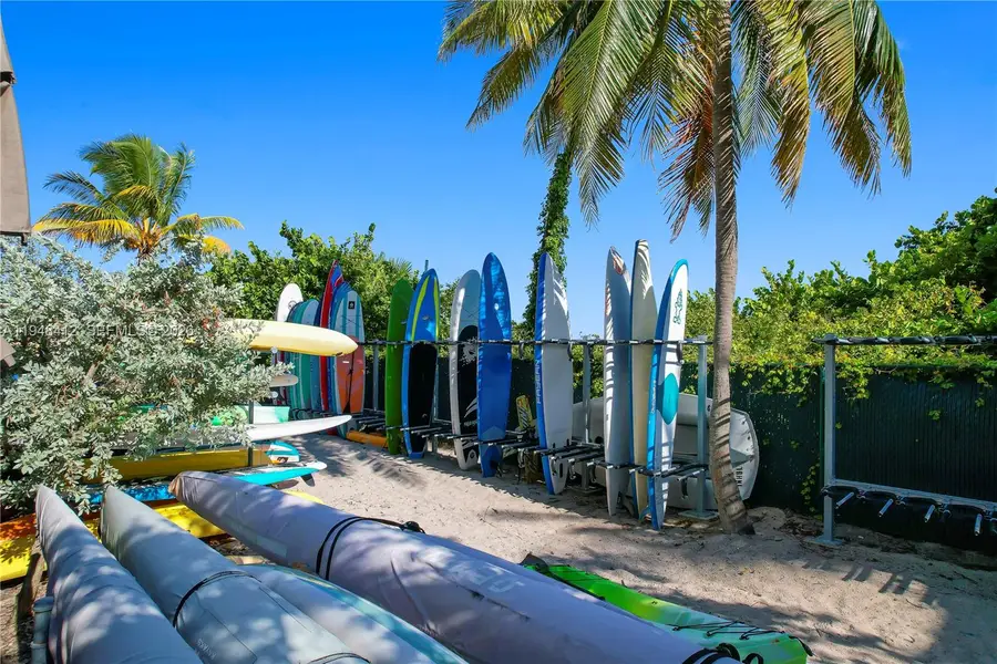 1121 Crandon Blvd #E803, Key Biscayne, FL 33149 - Image #2