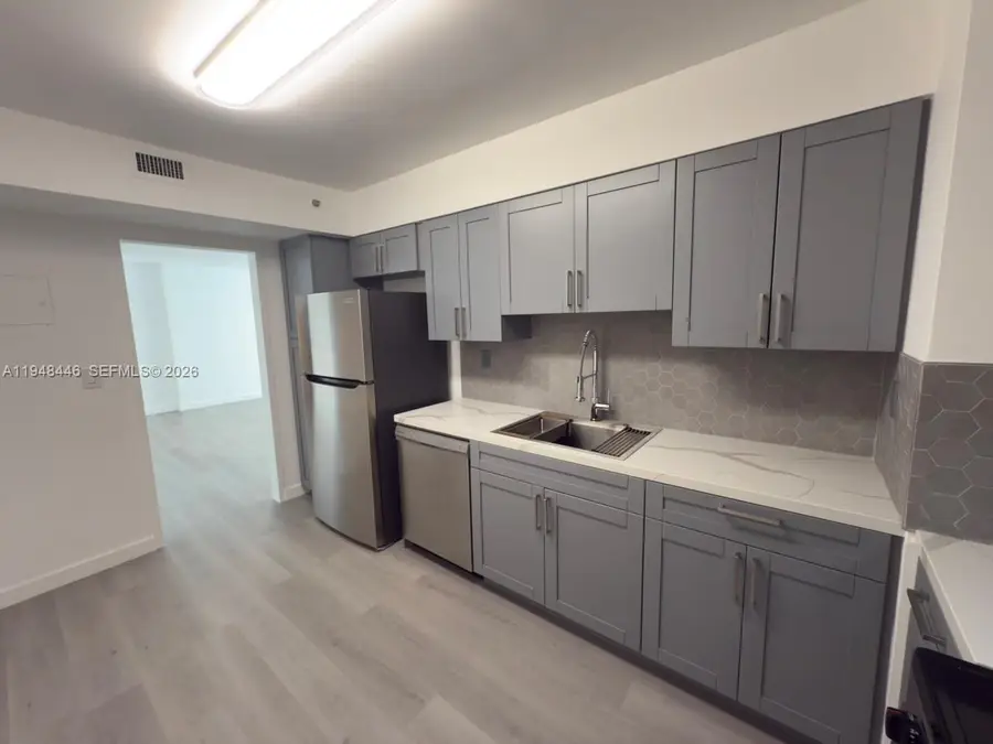 9195 NE Collins Ave #911, Surfside, FL 33154 - Image #3