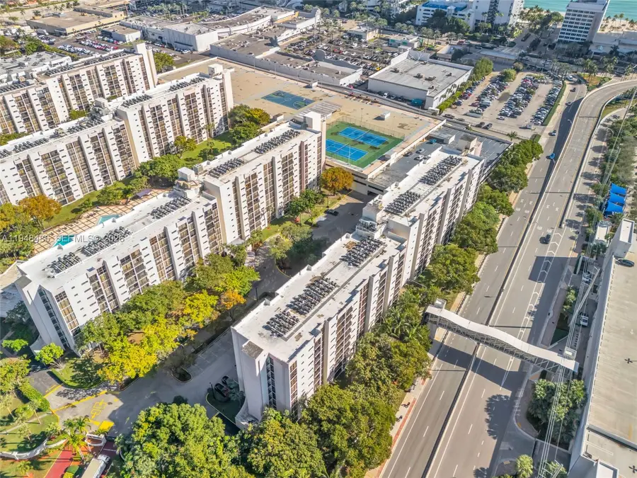 16909 N Bay Rd #217, Sunny Isles Beach, FL 33160 - Image #3