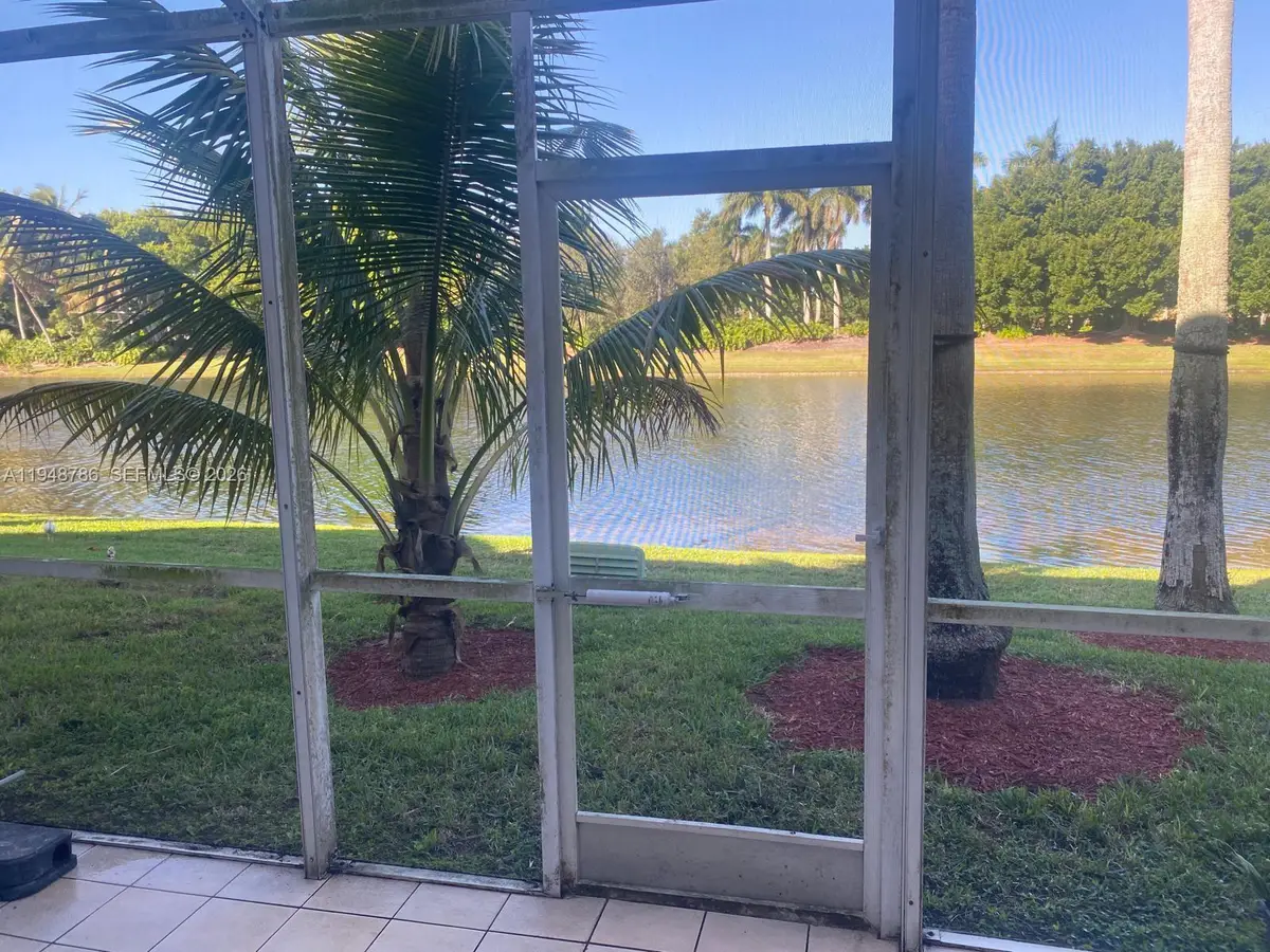 2237 Salerno Cir, Weston, FL 33327 - Image #1