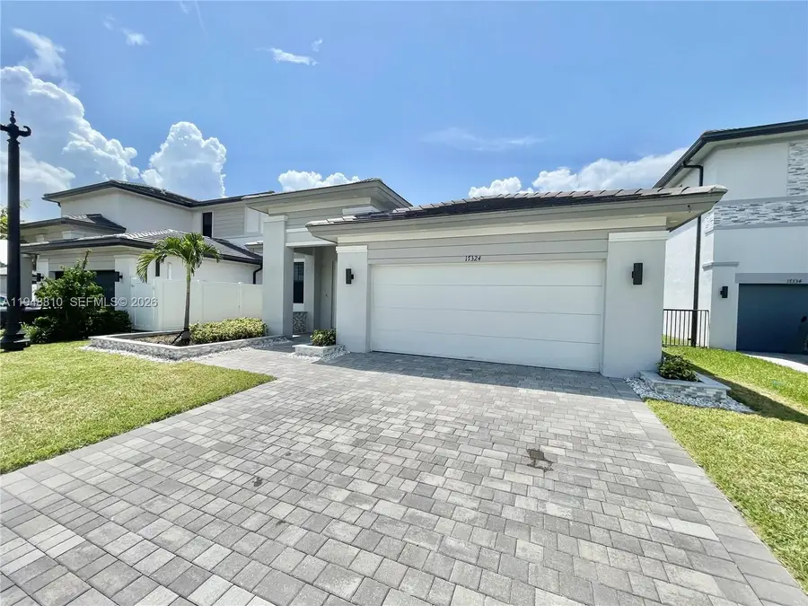 17324 SW 41st St, Miramar, FL 33029 - Image #2