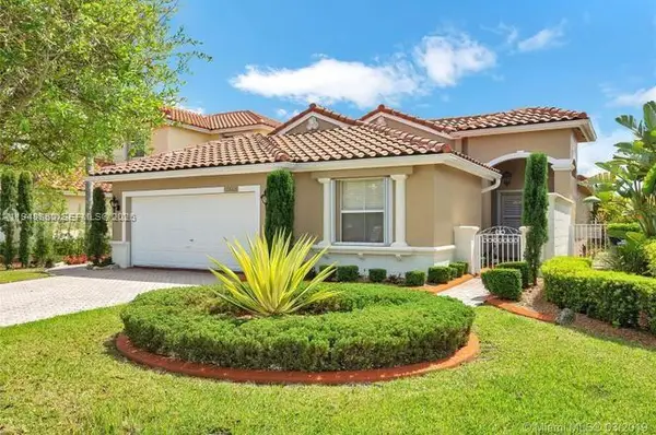 13466 SW 144th Ter, Miami, FL 33186