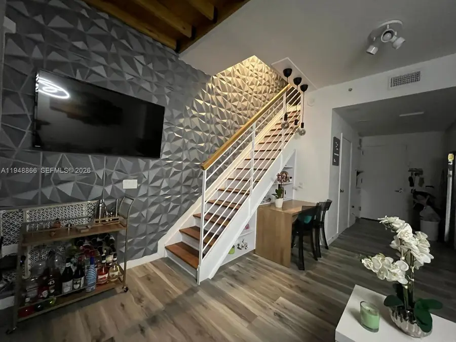 60 SW 13th St #3013, Miami, FL 33130 - Image #2