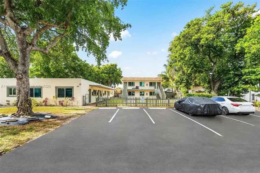 620 SW 7th St #1-7, Pompano Beach, FL 33060 - Image #2