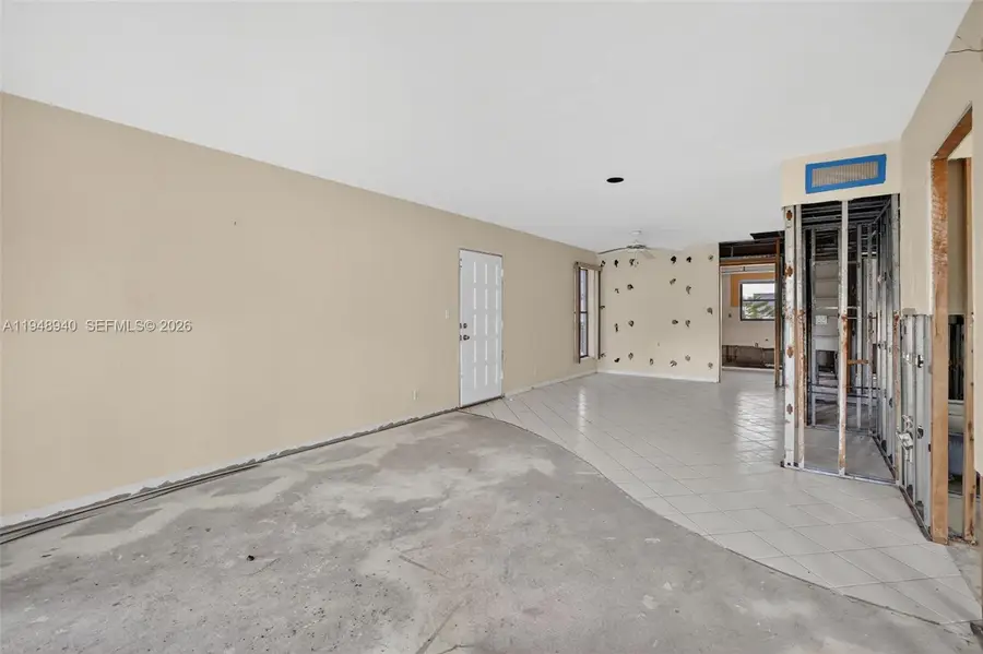 6060 S Falls Cir Dr #306, Lauderhill, FL 33319 - Image #2