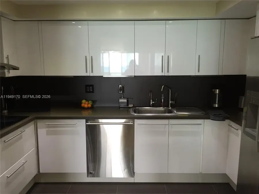 Address Withheld By Seller, Miami Beach, FL 33140 - Image #2