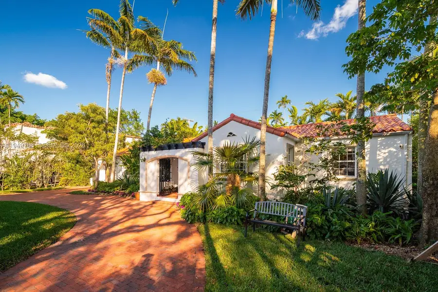 1315 Granada Blvd, Coral Gables, FL 33134 - Image #2