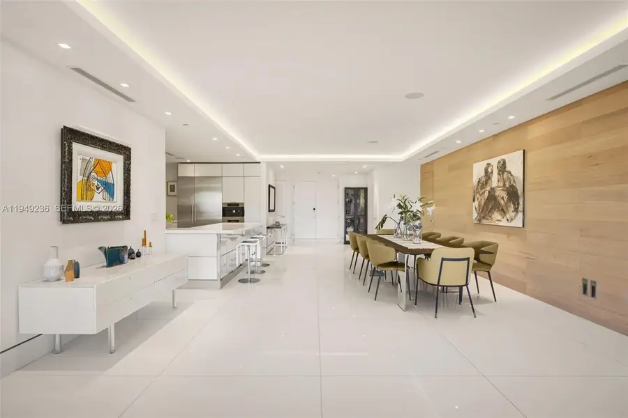 3535 Hiawatha Ave #305, Coconut Grove, FL 33133 - Image #3