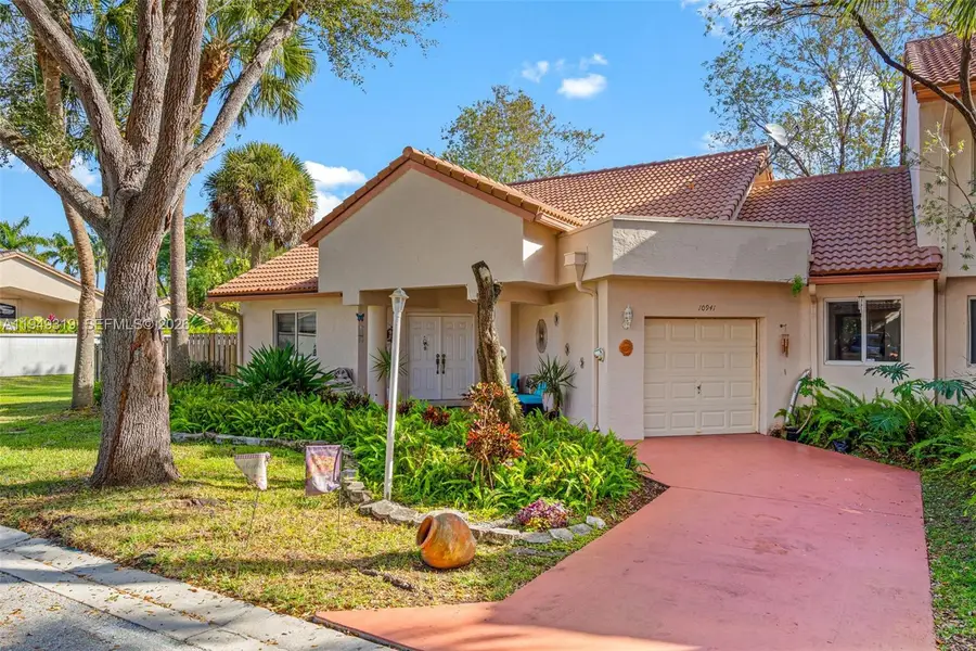 10941 W Broward Blvd, Plantation, FL 33324 - Image #2