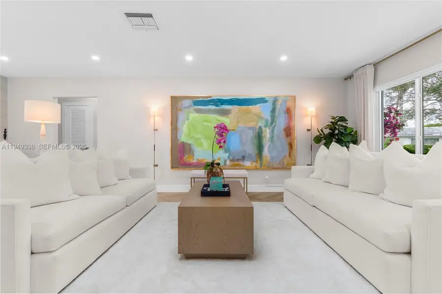 1581 NW 85th Ter, Plantation, FL 33322 - Image #3