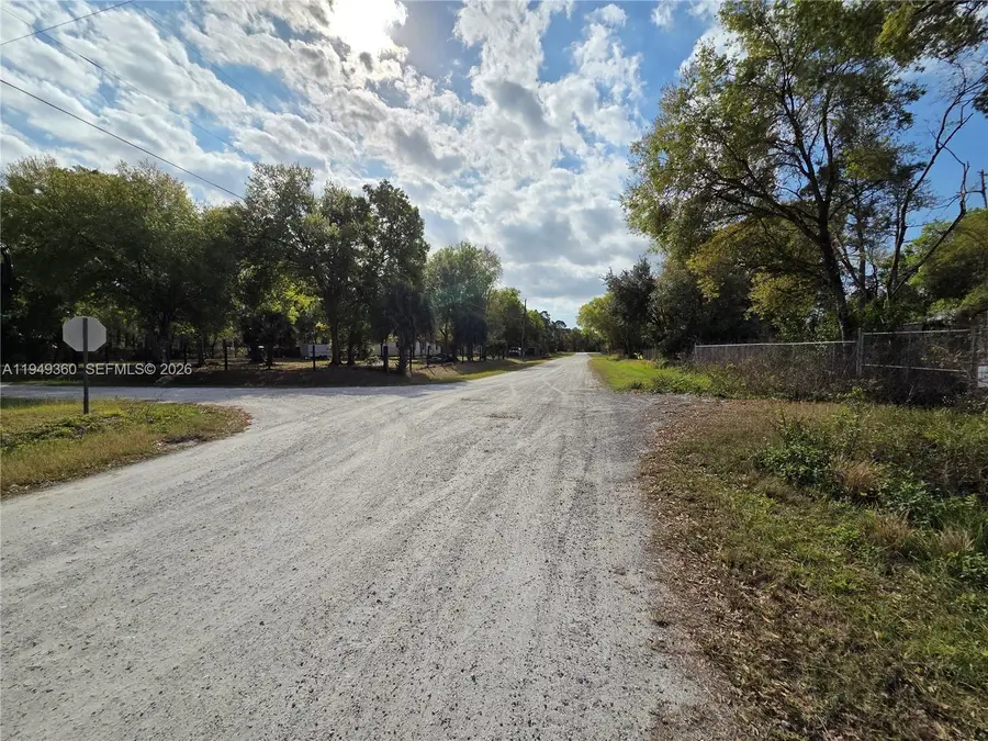 940 N Deer St, Clewiston, FL 33440 - Image #2