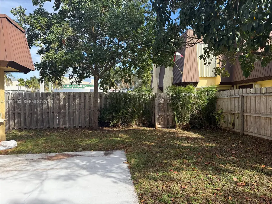 3516 Gardens East Dr #A, Palm Beach Gardens, FL 33410 - Image #3