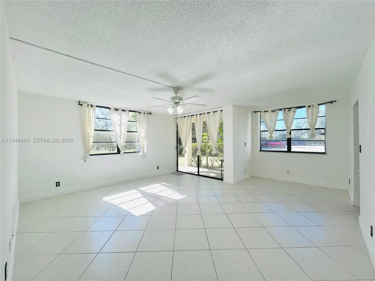6190 Woodlands Blvd #113, Tamarac, FL 33319 - Image #1