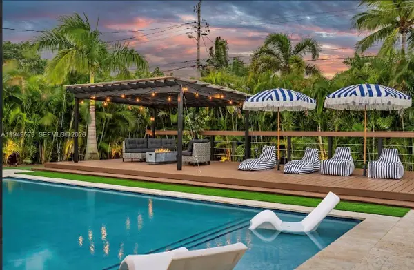 Address Withheld By Seller, Hollywood, FL 33021