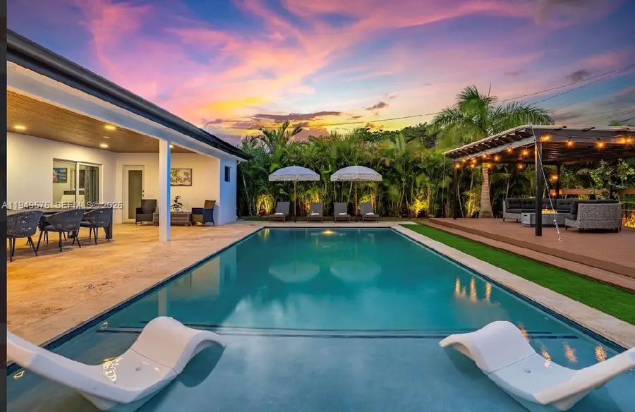 Address Withheld By Seller, Hollywood, FL 33021 - Image #2