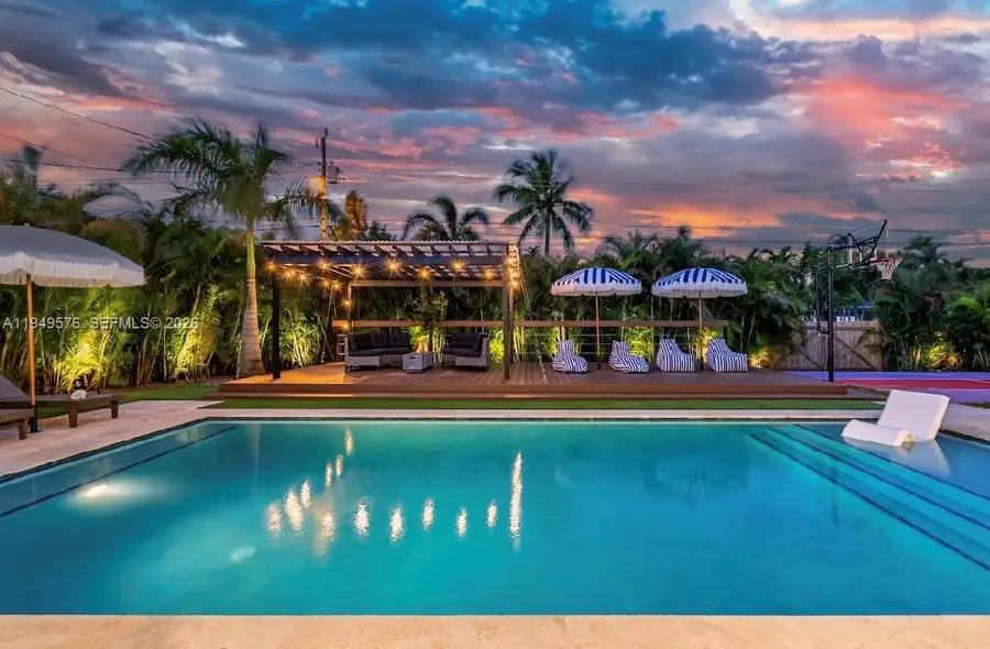 Address Withheld By Seller, Hollywood, FL 33021 - Image #3