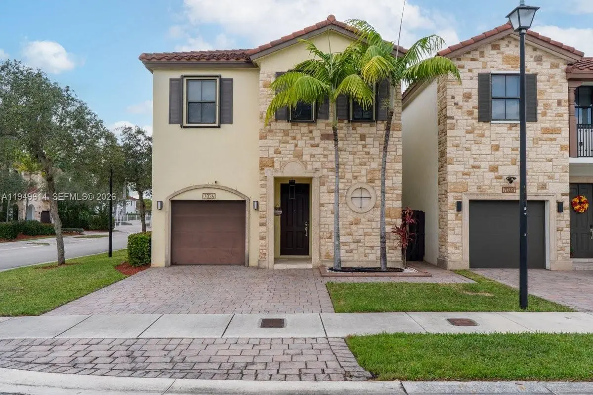 7026 NW 103rd Pl, Doral, FL 33178 - Image #1
