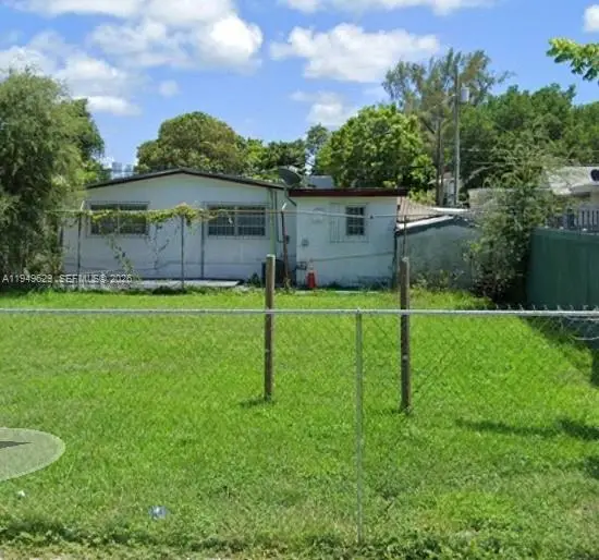 752 NW 32nd St, Miami, FL 33127 - Image #2