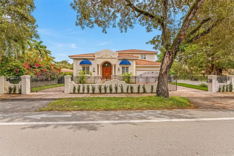 1334 Alhambra Cir, Coral Gables, FL 33134 - Image #3